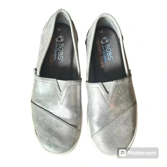 Bobs Silver Colored Flats-Size 7 - Picture 1 of 5